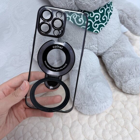 Cream iPhone16 Case - Picture 1 of 2